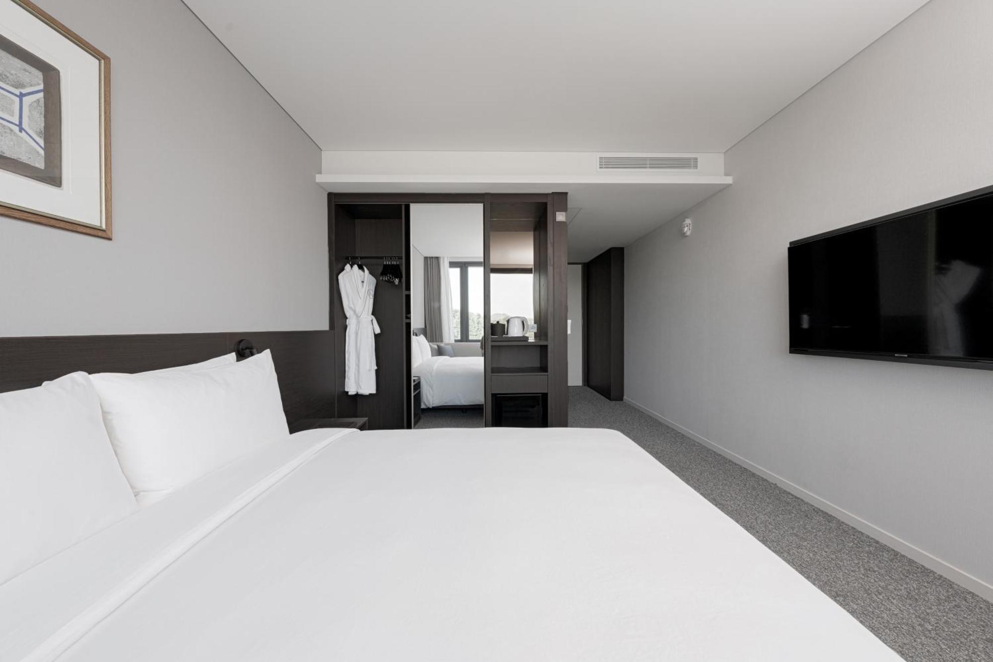 Nine Tree By Parnas Seoul Pangyo Hotel